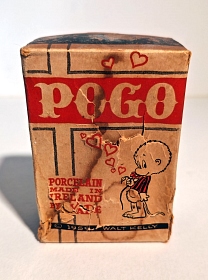 PogoWadeinboxPoor01_125.jpg