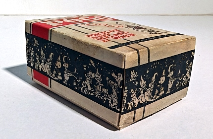 PogoWadeinboxVG03_132.jpg